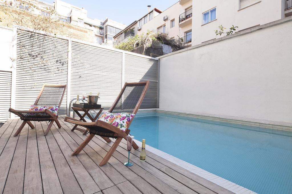 Apartment Barcelona Rentals - Private Pool And Garden Center Экстерьер фото