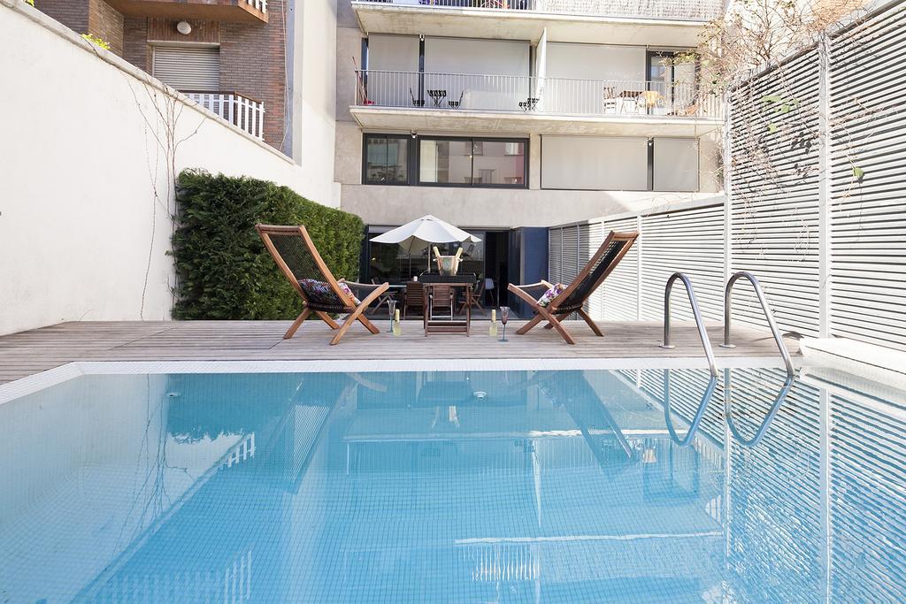 Apartment Barcelona Rentals - Private Pool And Garden Center Экстерьер фото